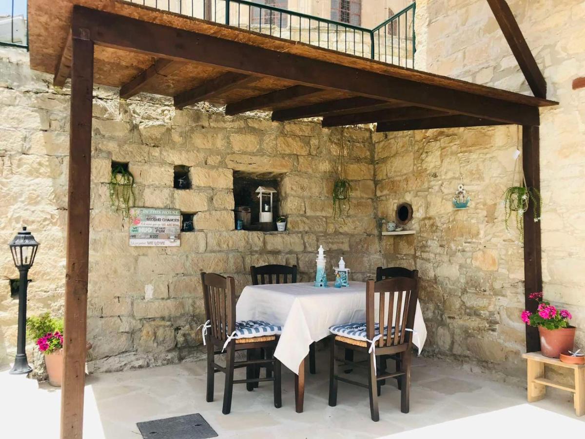 Vouni Clock House Villa Exterior photo